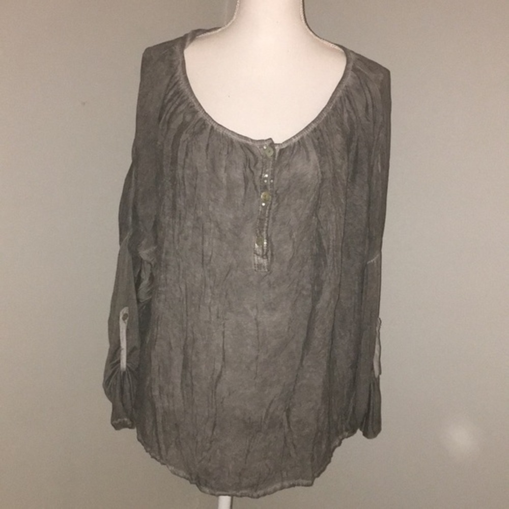 Grey‎ long sleeved crinkle top made in Italy